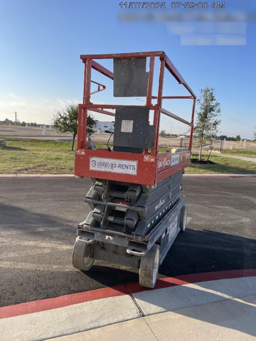 2016 Skyjack SJIII-3226 26' Scissor Lift