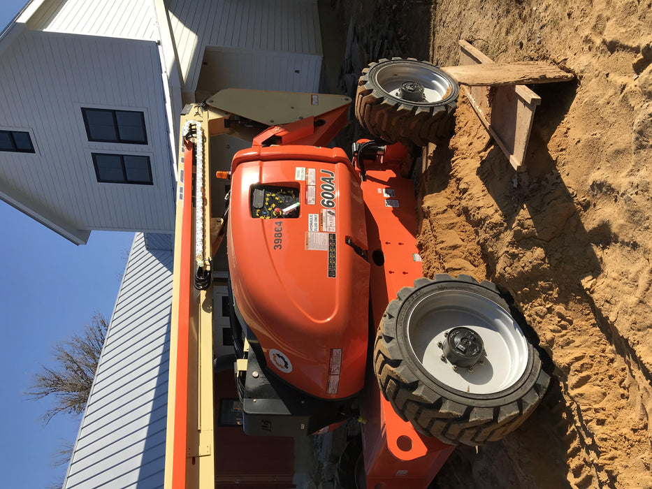 2019 JLG 600AJ