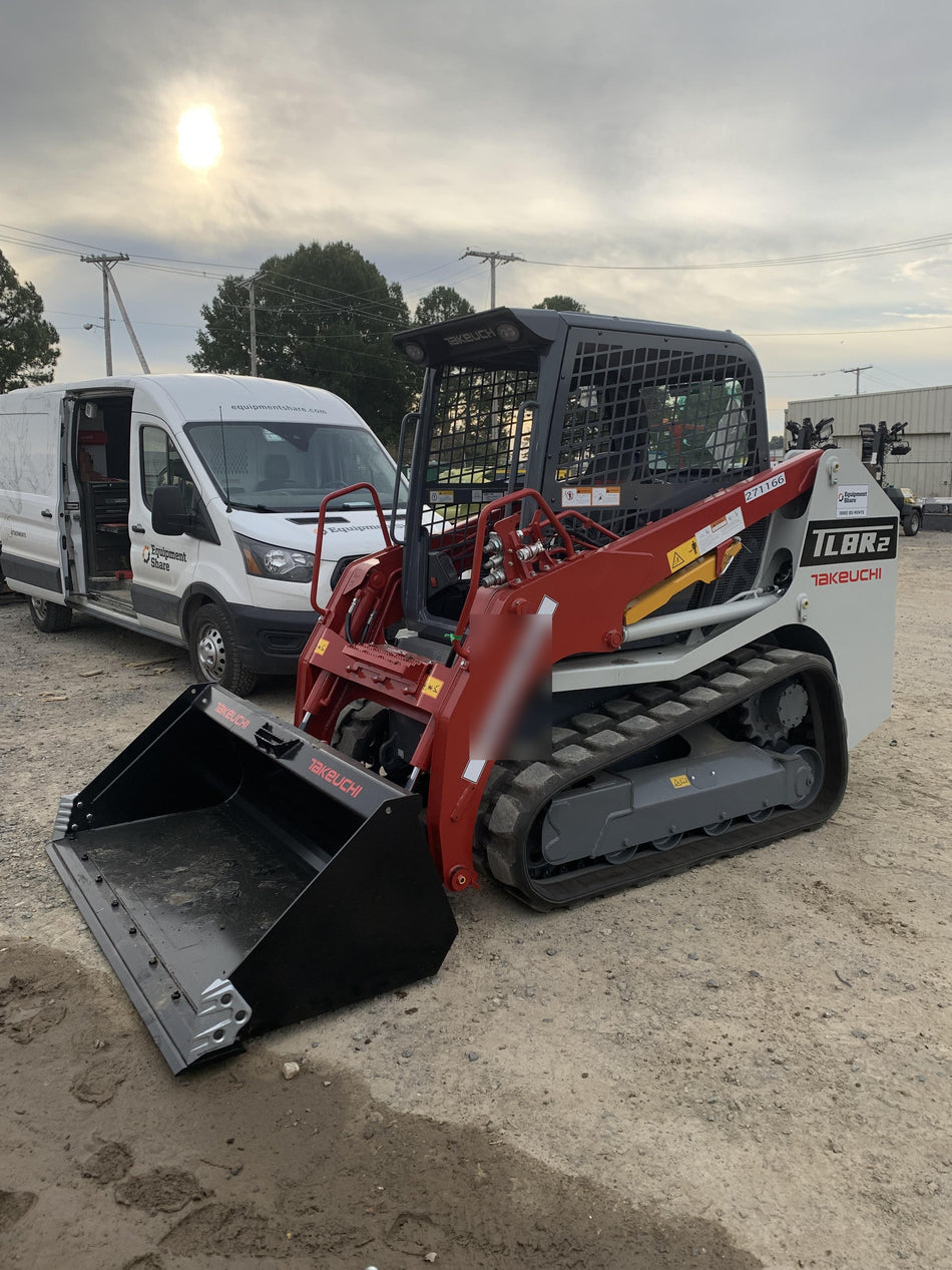 2022 TAKEUCHI TL8R2-R