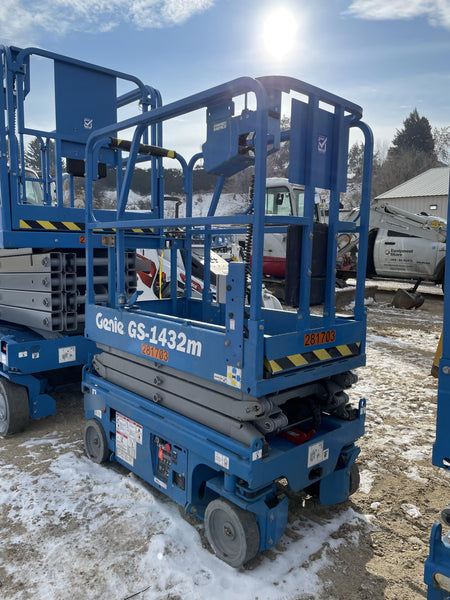 2022 GENIE GS-1432