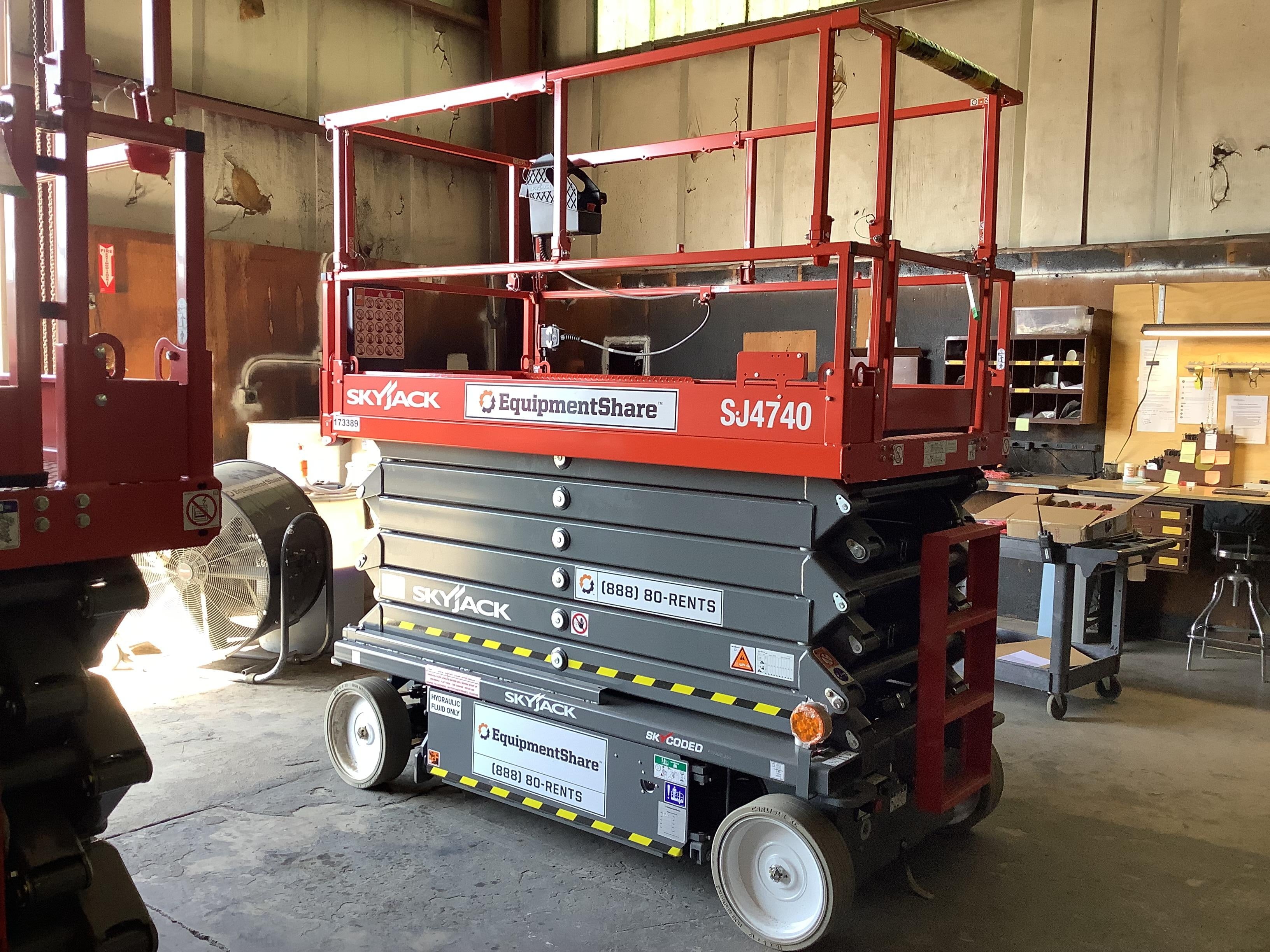 2021 SKYJACK SJ4740