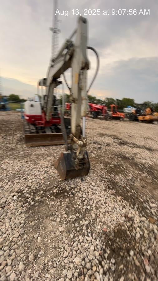 2024 TAKEUCHI TB250-2R