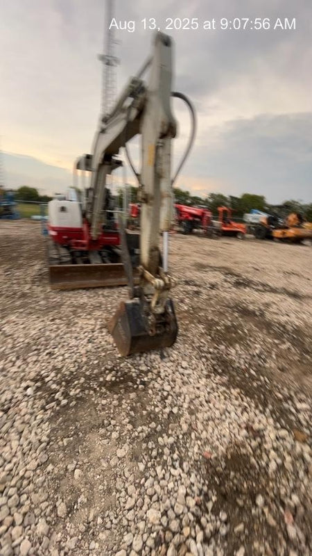 2024 TAKEUCHI TB250-2R
