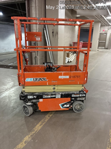 2022 JLG ES1330L
