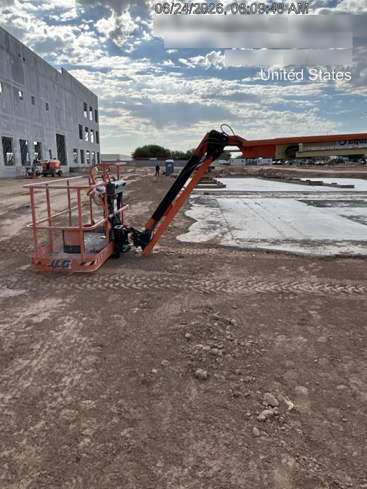 2022 JLG 460SJ