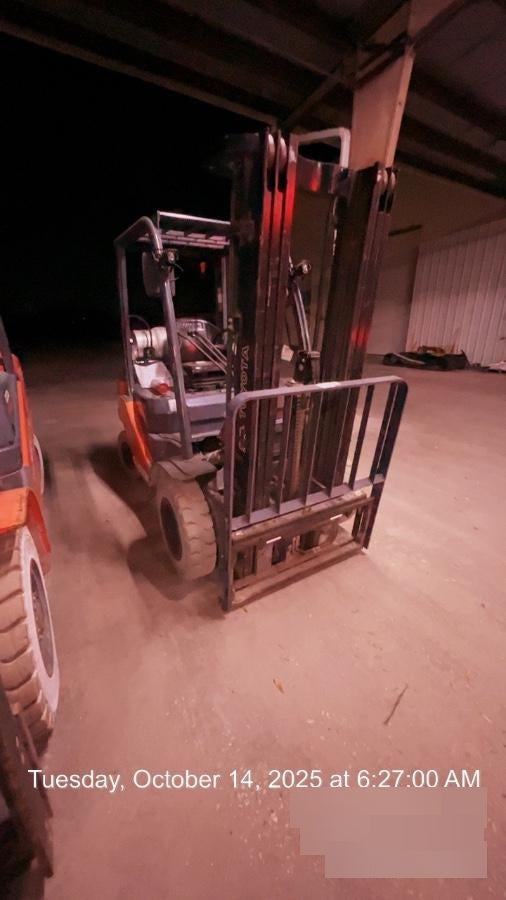 2022 TOYOTA 50-8FGU25