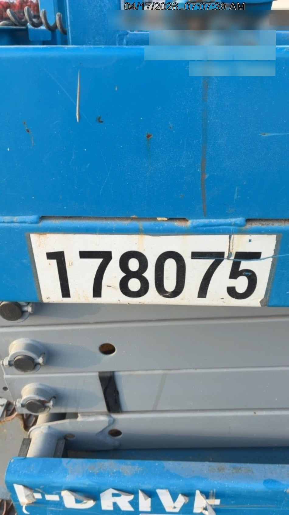 2021 GENIE GS-1932