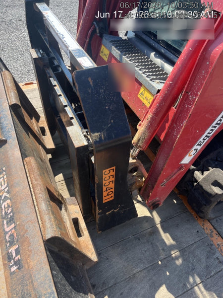 2024 ARROW MATERIAL HANDLING F5300