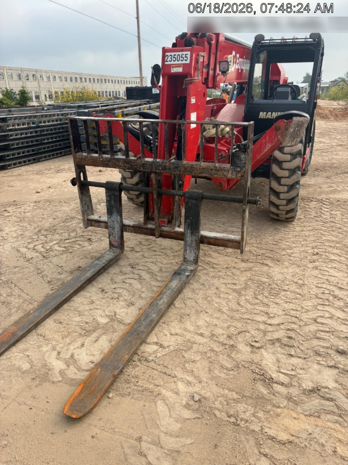2022 MANITOU MTA12055