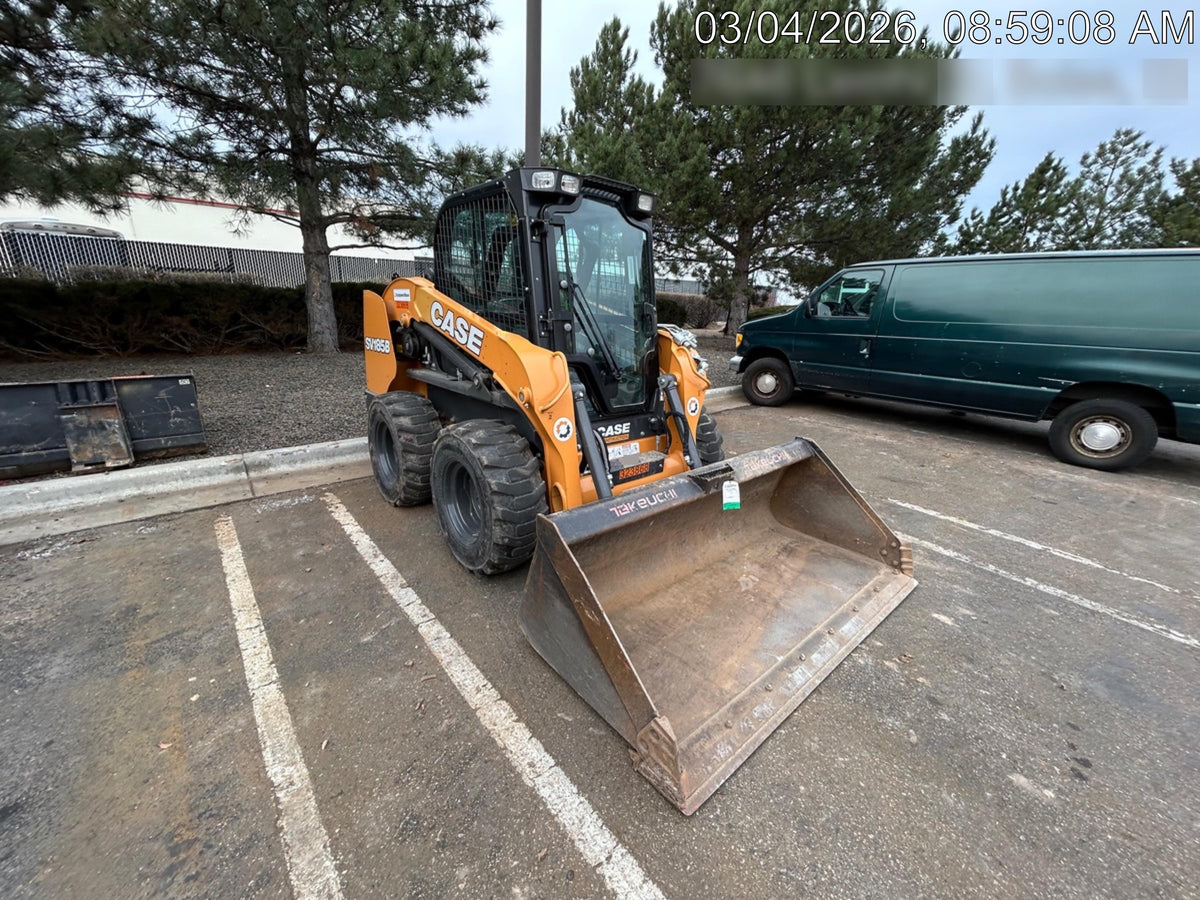 2023 CASE SV185