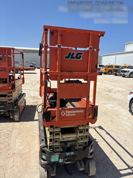 2025 JLG ES1932