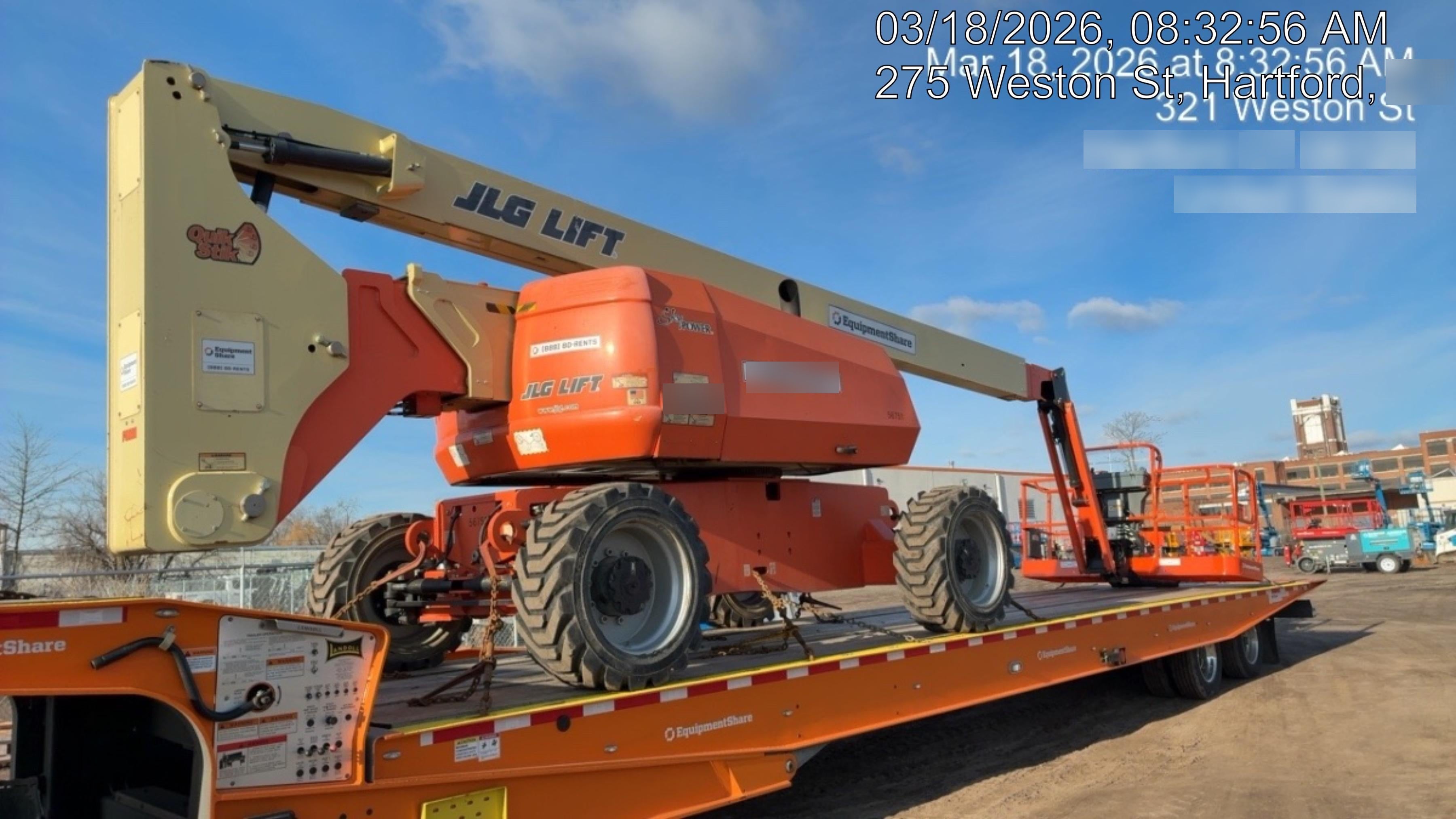 2020 JLG 800AJ