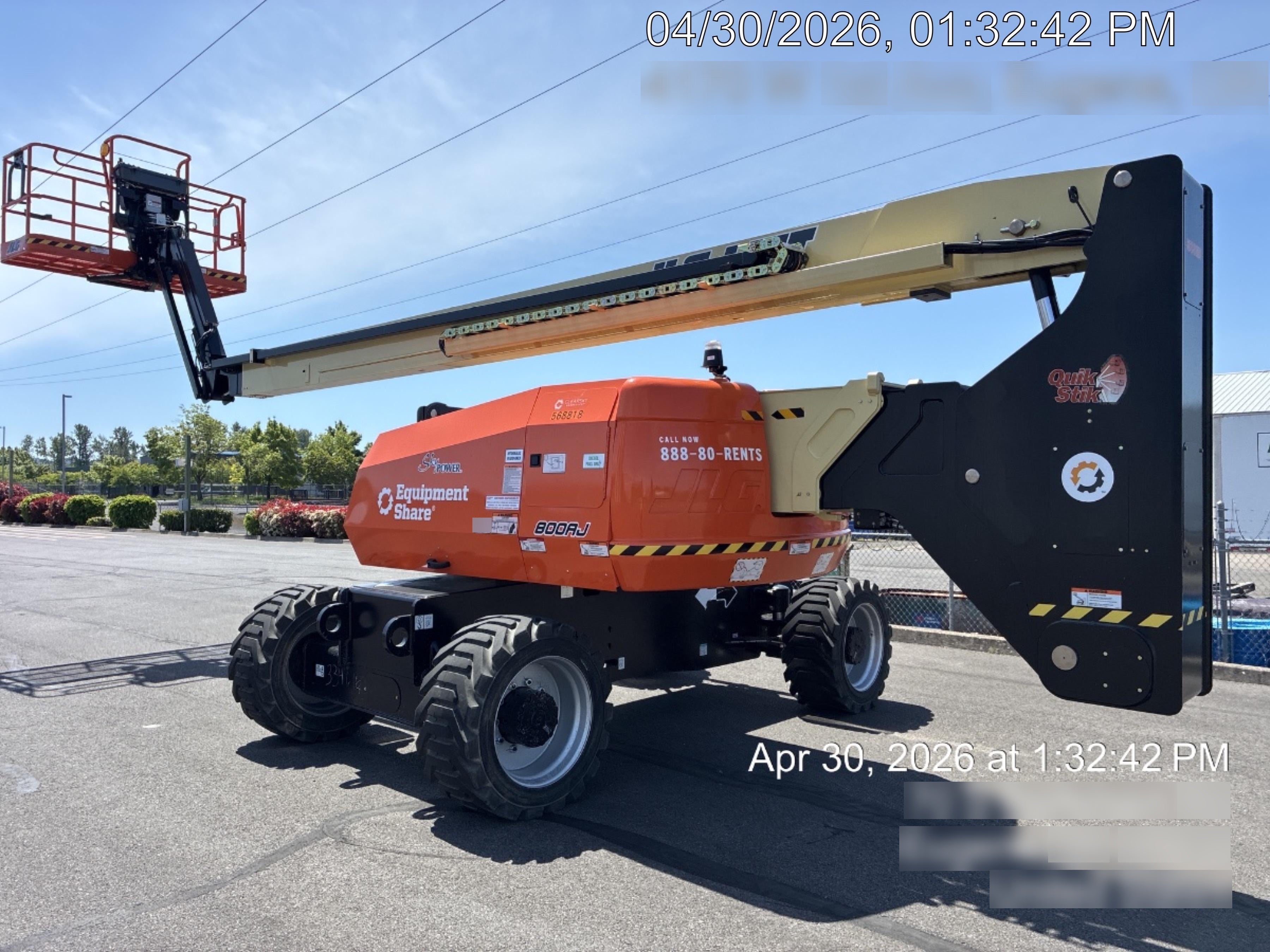 2025 JLG 800AJ