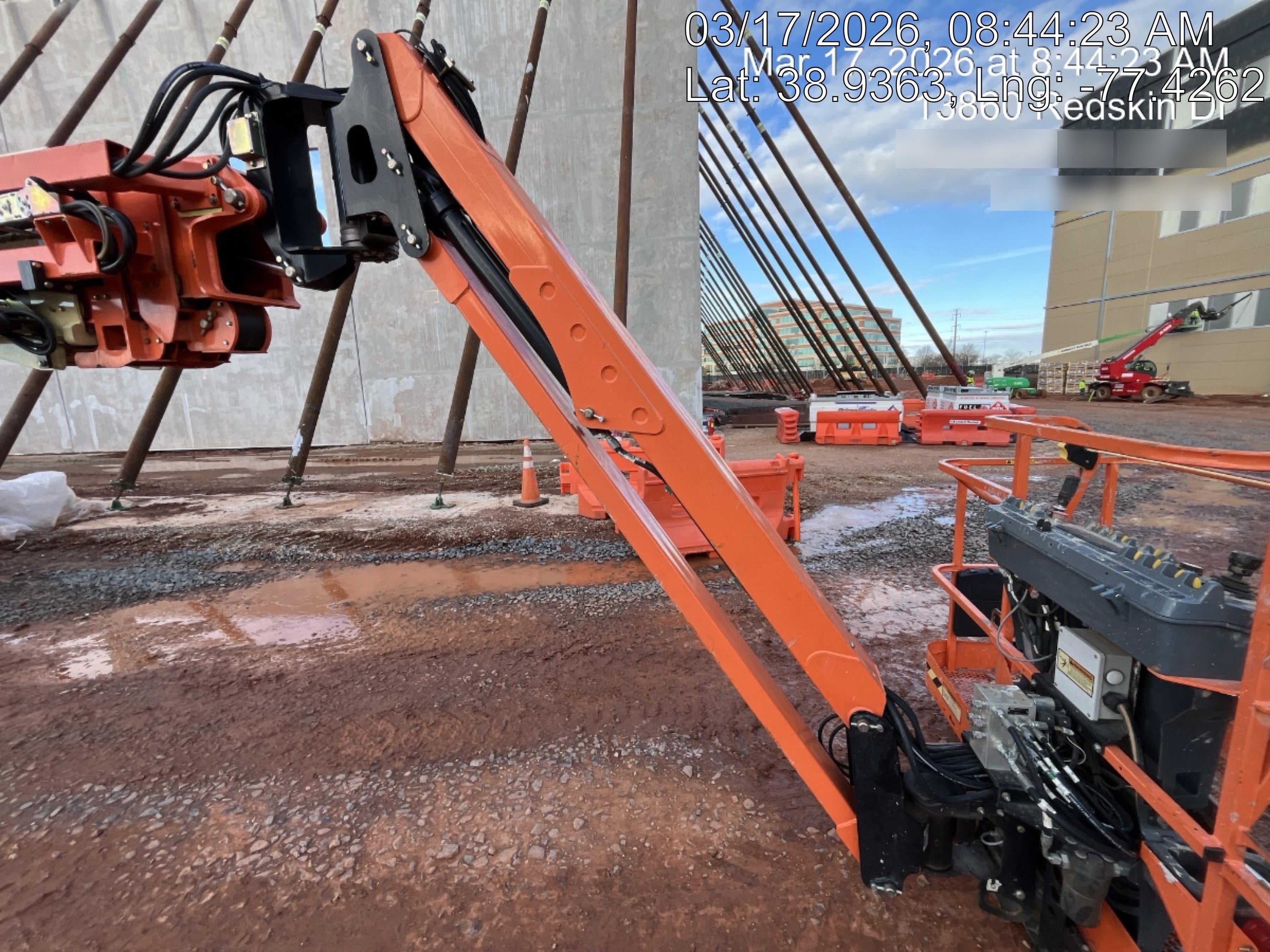 2021 JLG 1350SJP