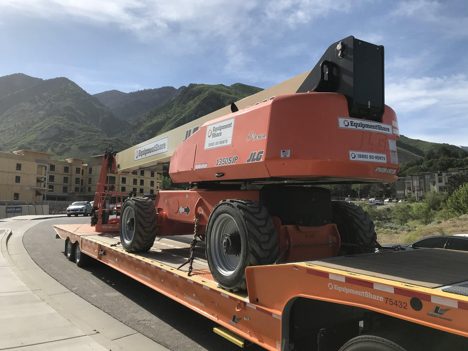 2019 JLG 1350SJP
