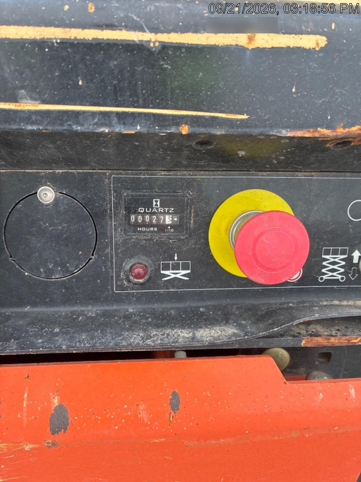 2023 JLG ES3246