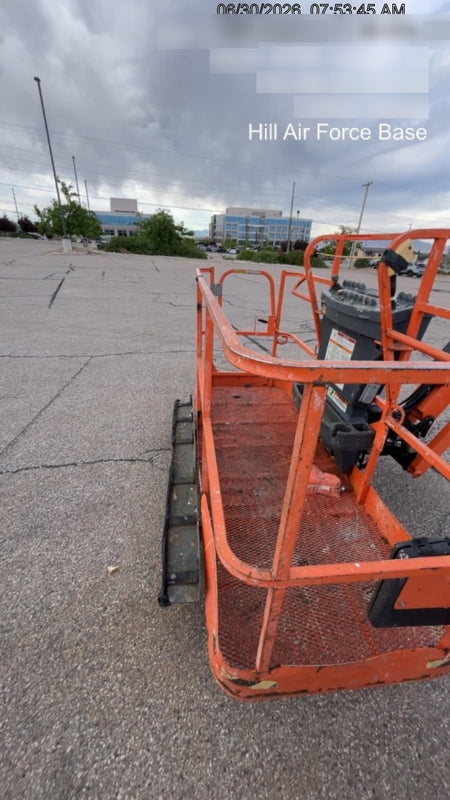 2021 JLG 860SJ