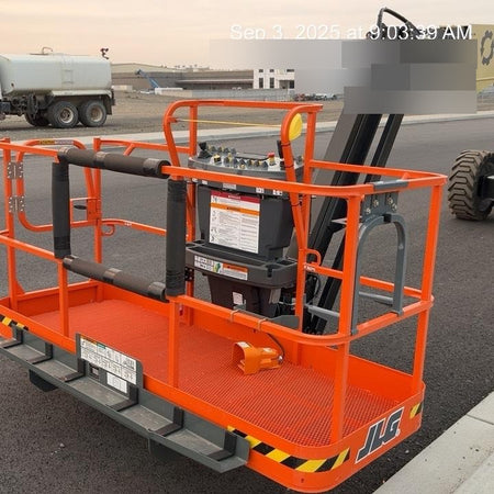 2025 JLG 660SJ
