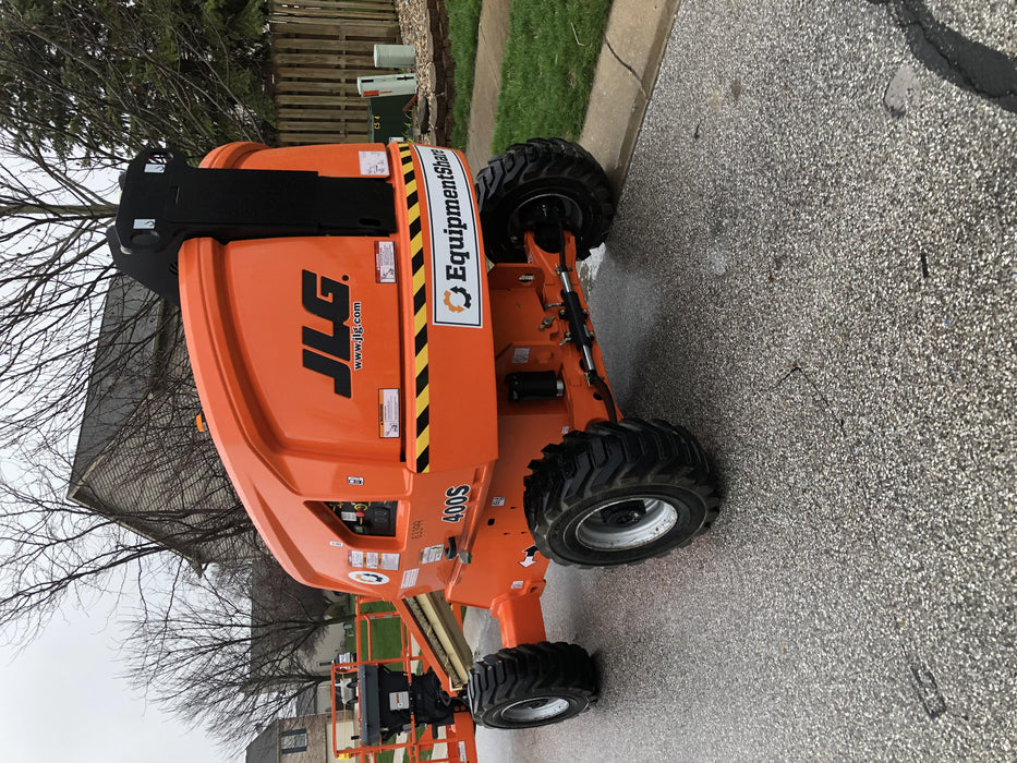 2020 JLG 400S