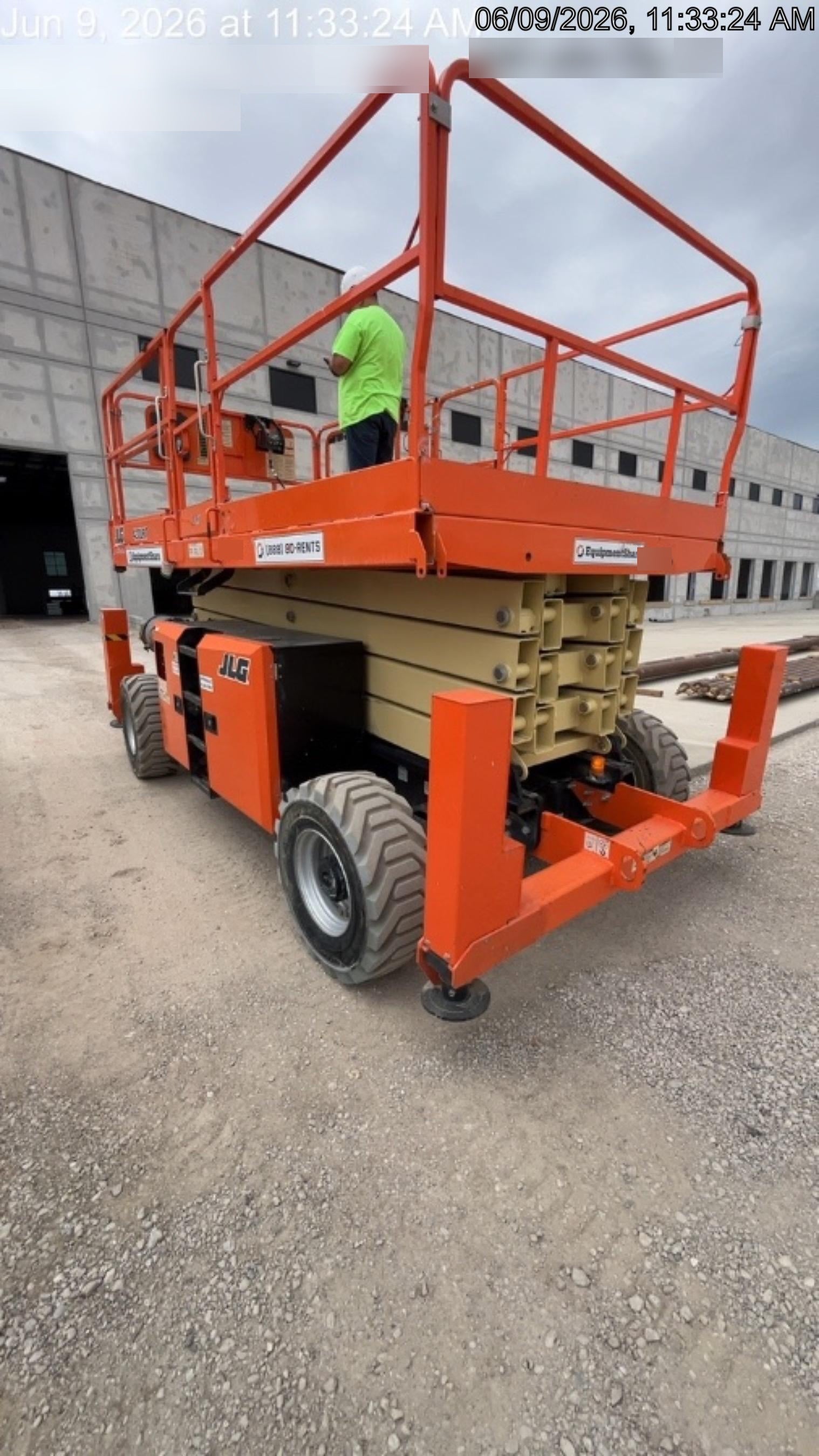2020 JLG 430LRT