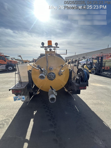 2023 VAC-TRON LP573XDT