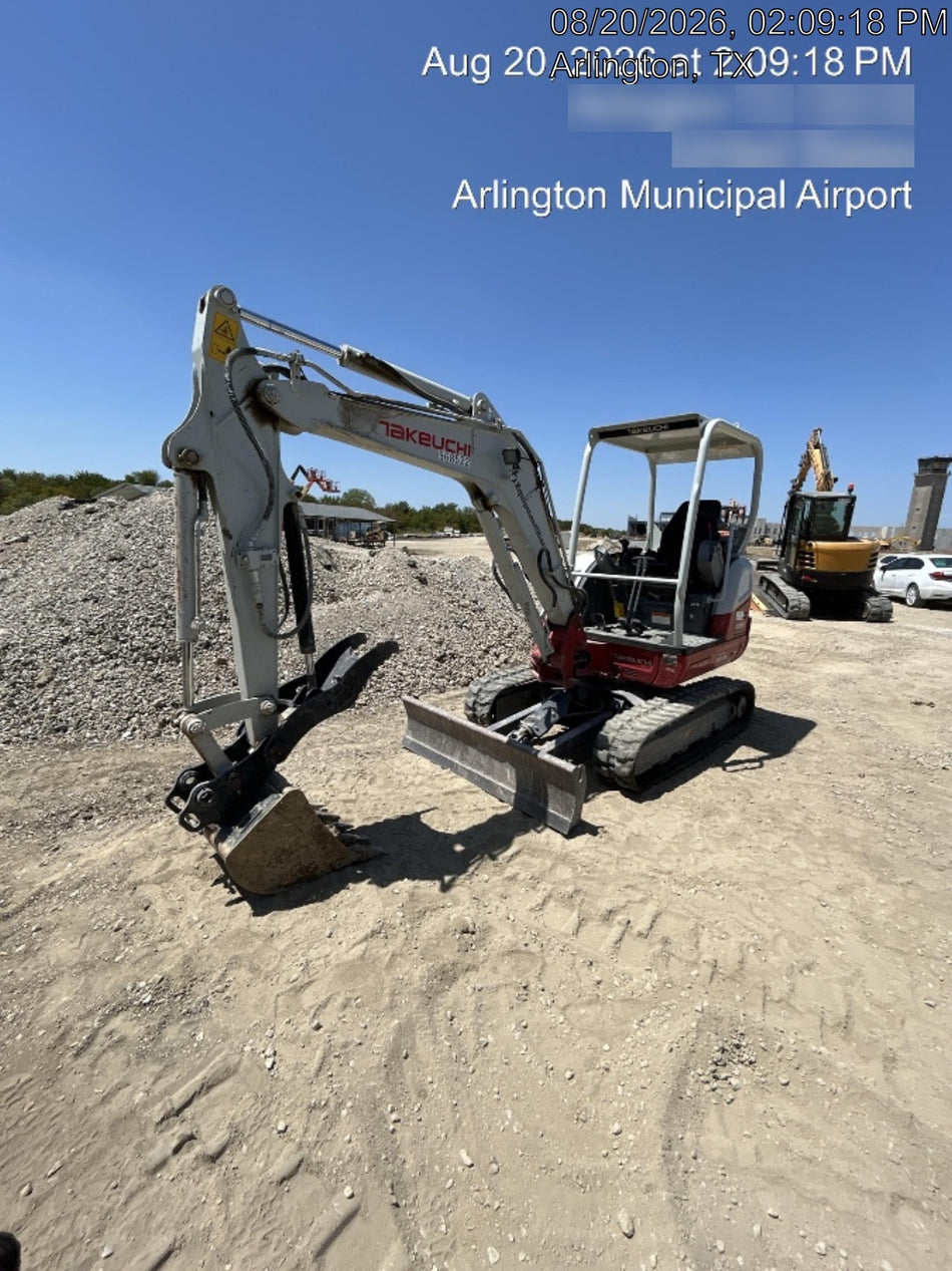 2025 TAKEUCHI TB235-2R