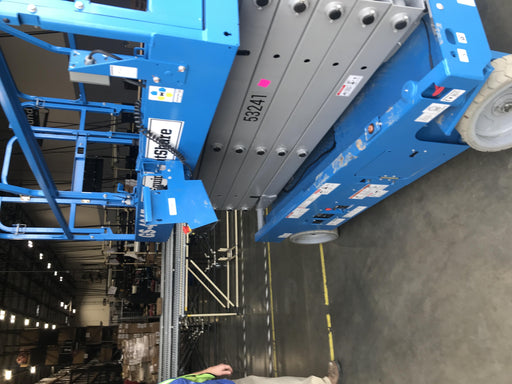 2019 Genie GS-4047 Folding rails with half height swing gate
