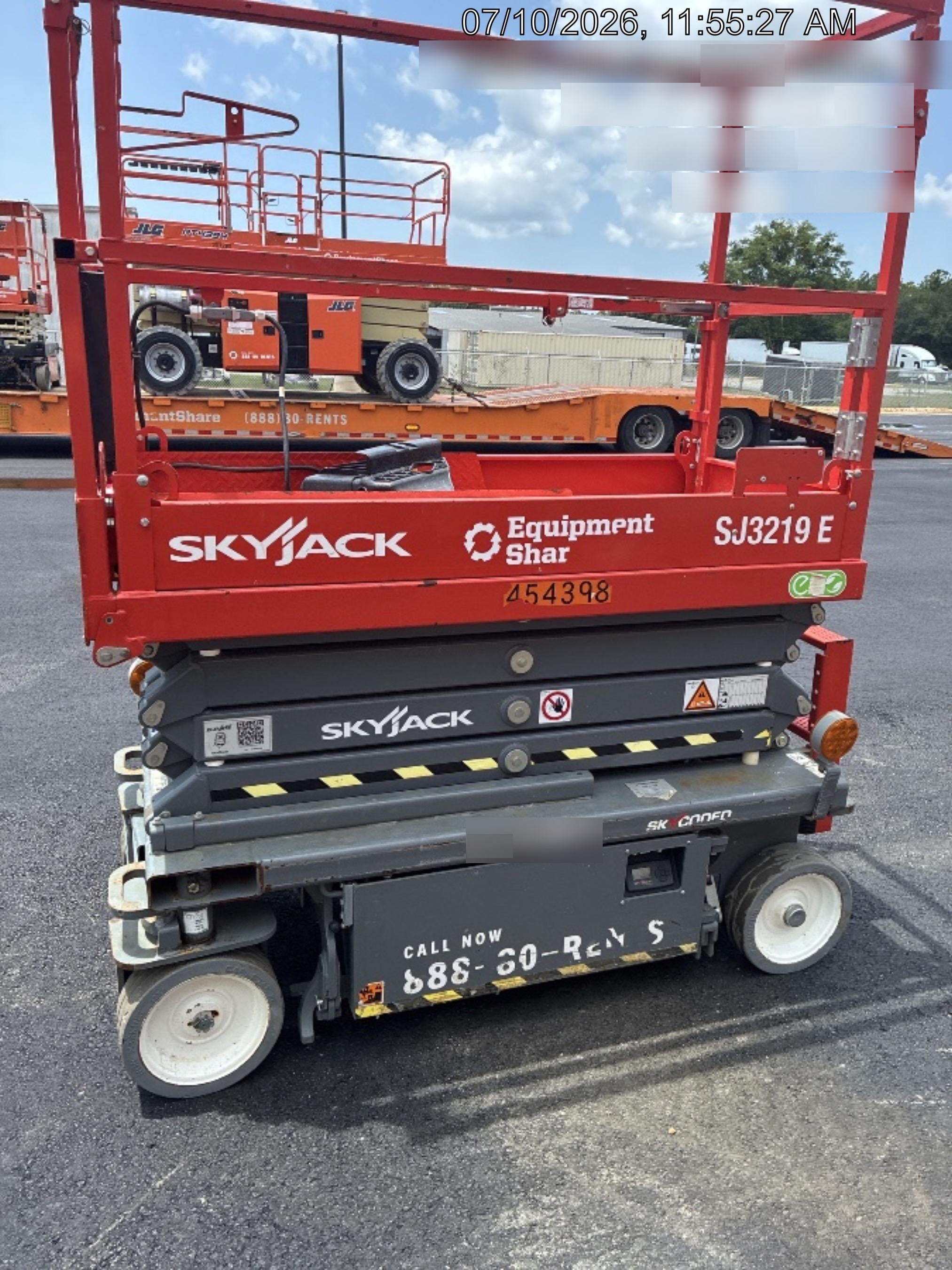 2024 Skyjack SJ3219 Electric Drive, Sld NM Tires, DBcns, RFRails, Power to Platform, T3 + Access Control