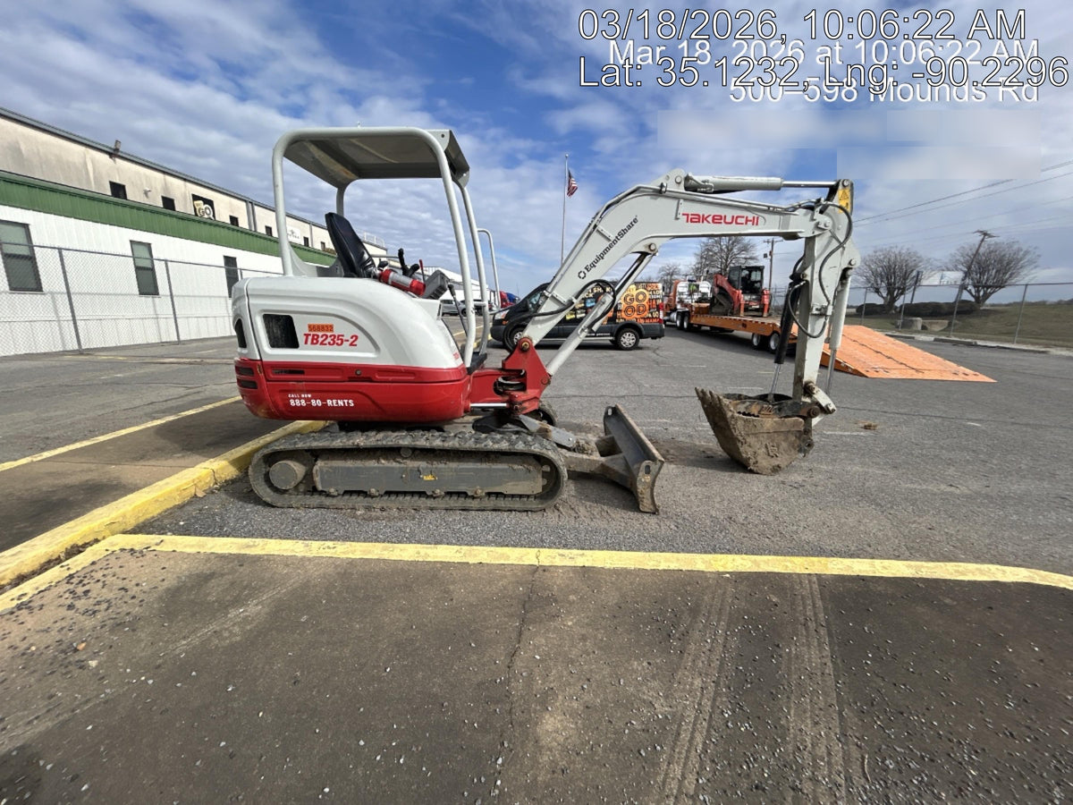 2025 TAKEUCHI TB235-2R