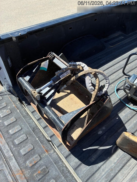 2022 CRATOS 31" Grapple Bucket