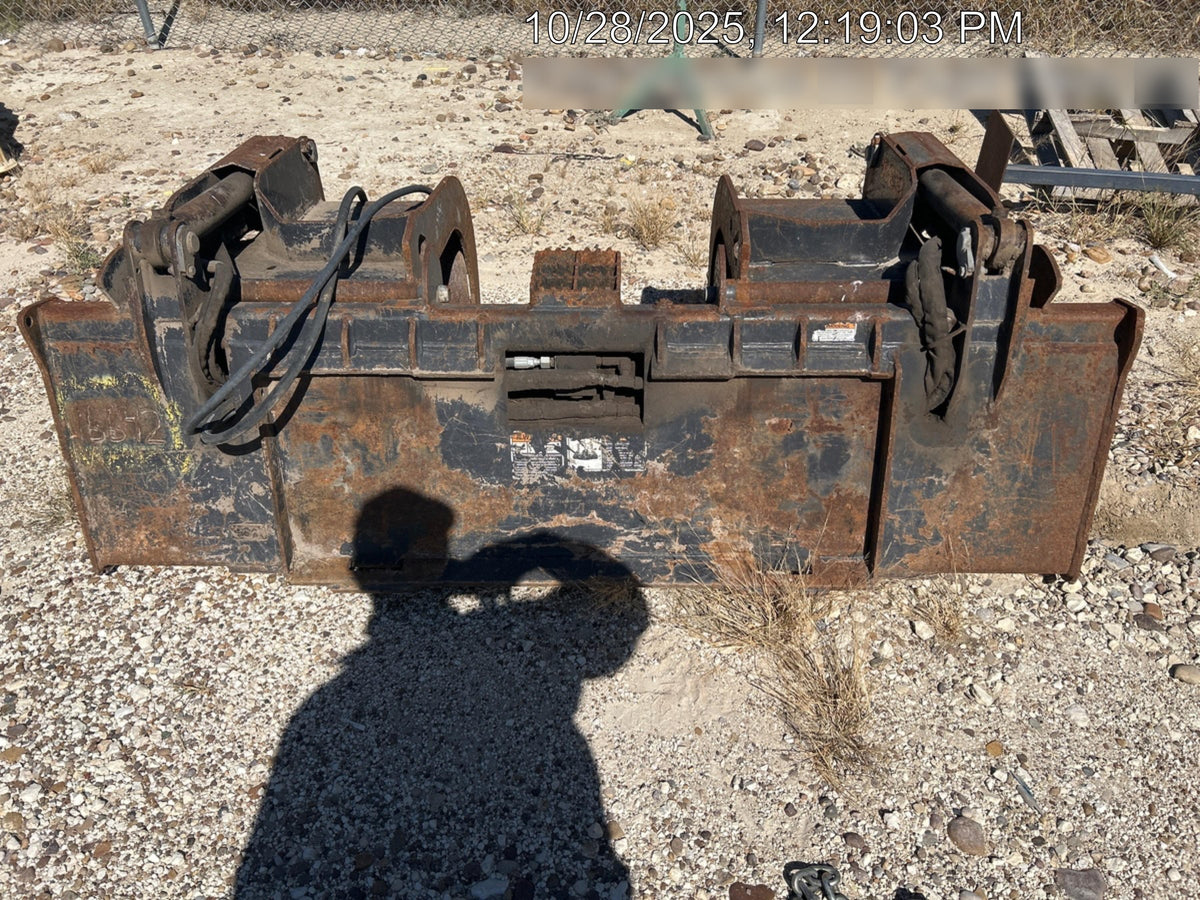 2018 PALADIN 76" Scrap Grapple Bucket - Paladin