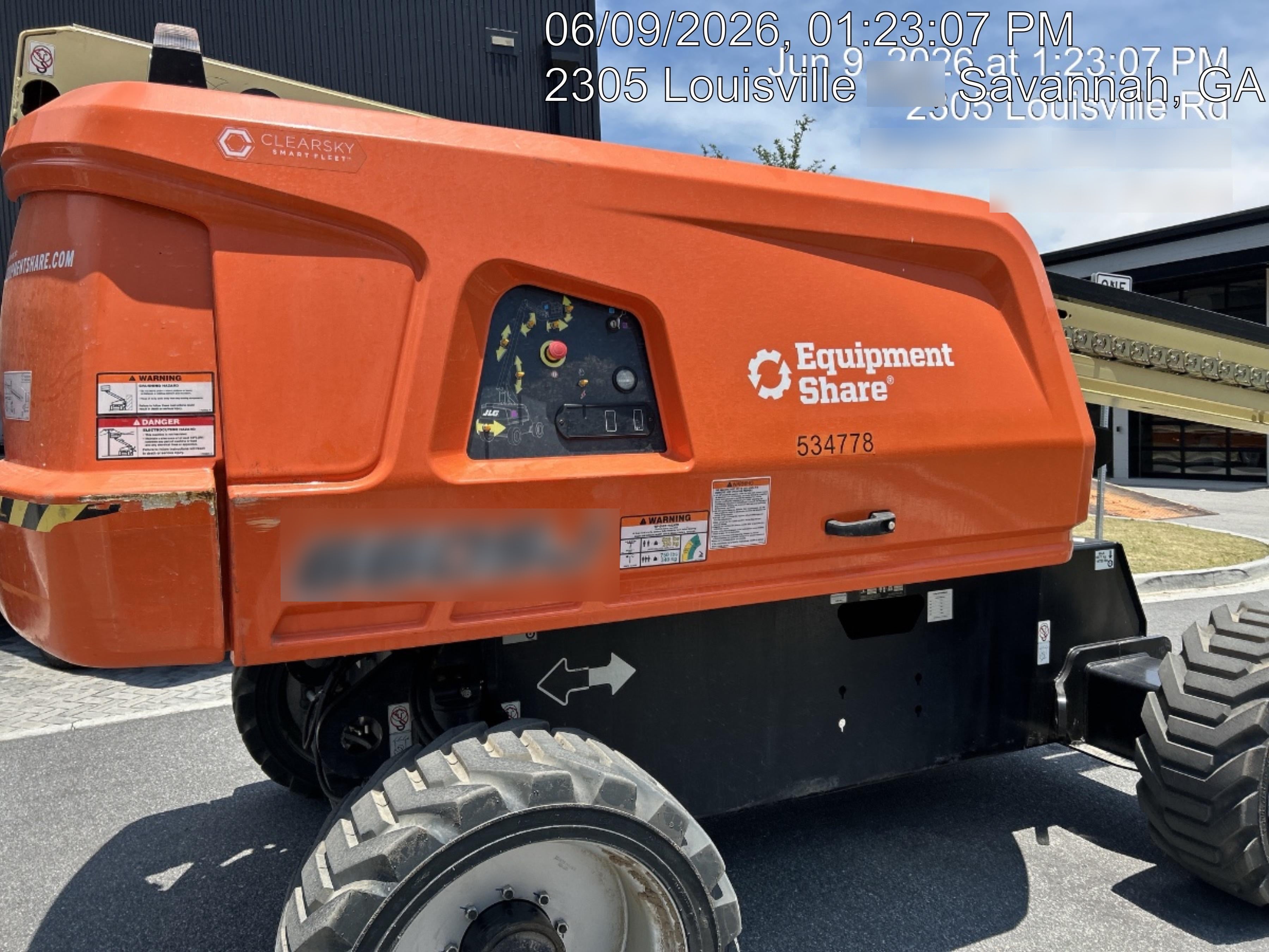 2025 JLG 660SJ