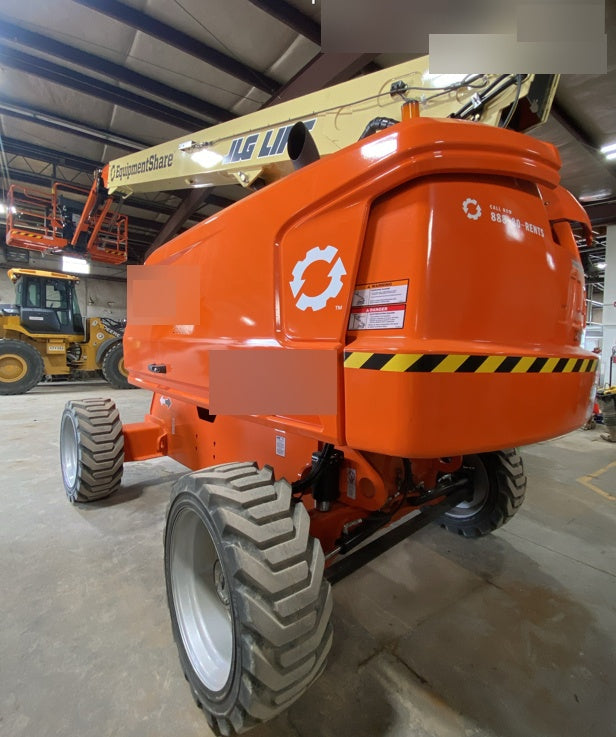 2022 JLG 660SJ