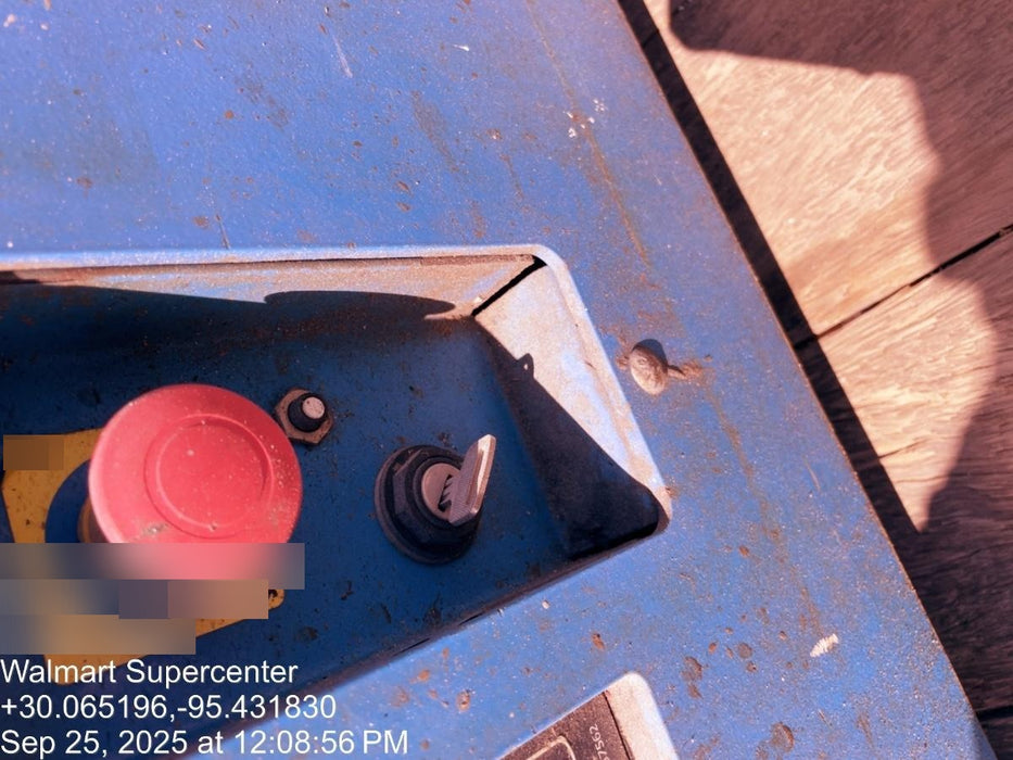 2017 Genie GS-1930 Genie GS-1930 Lift w/Fixed Rail and Chain Entry