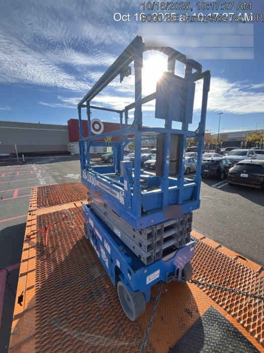 2020 Genie GS-1930 Solid Non Marking Tires, Beacon, Folding rails with half height swing gate, 800W Inverter