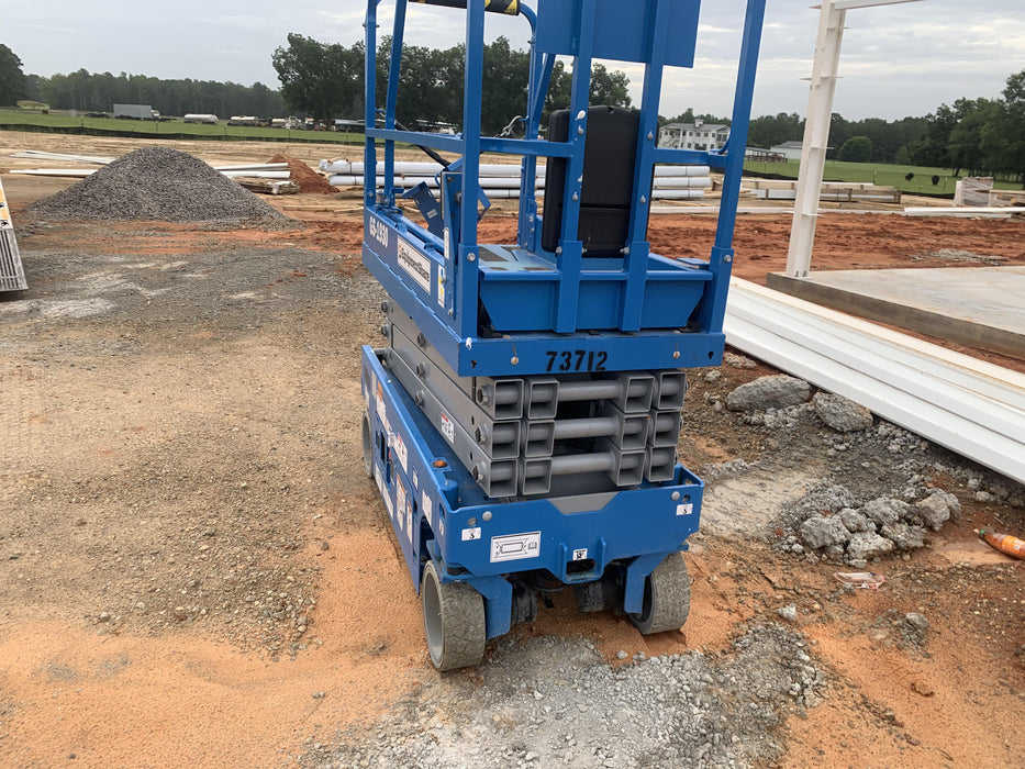 2020 Genie GS-1930 Fixed rails with chain entry gate - Pre A92.20