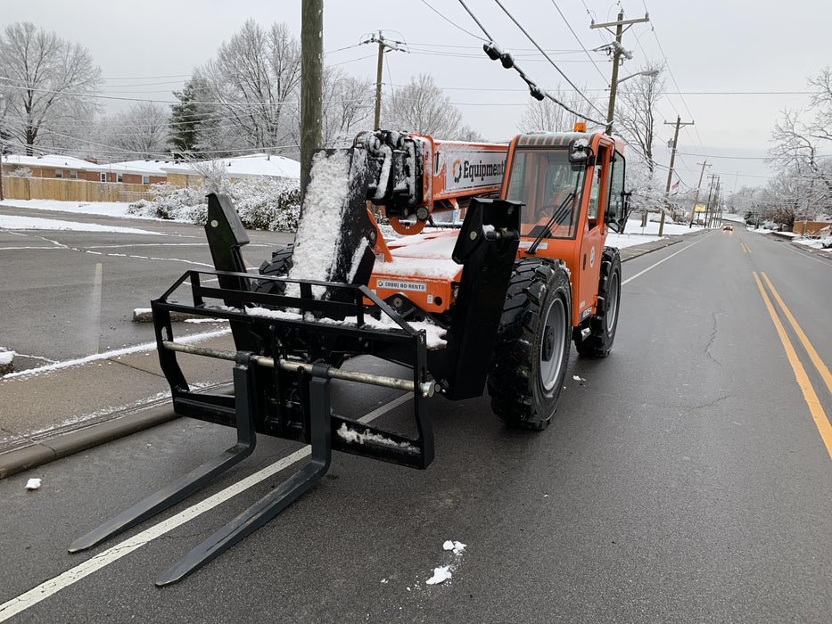 2020 Skytrak 10054 74Hp, Cab/Heat/Air,Solid Tires, Work Lights, Beacon, Aux Hydraulics, Back up Alarm, Lifting Eye, ES Decals