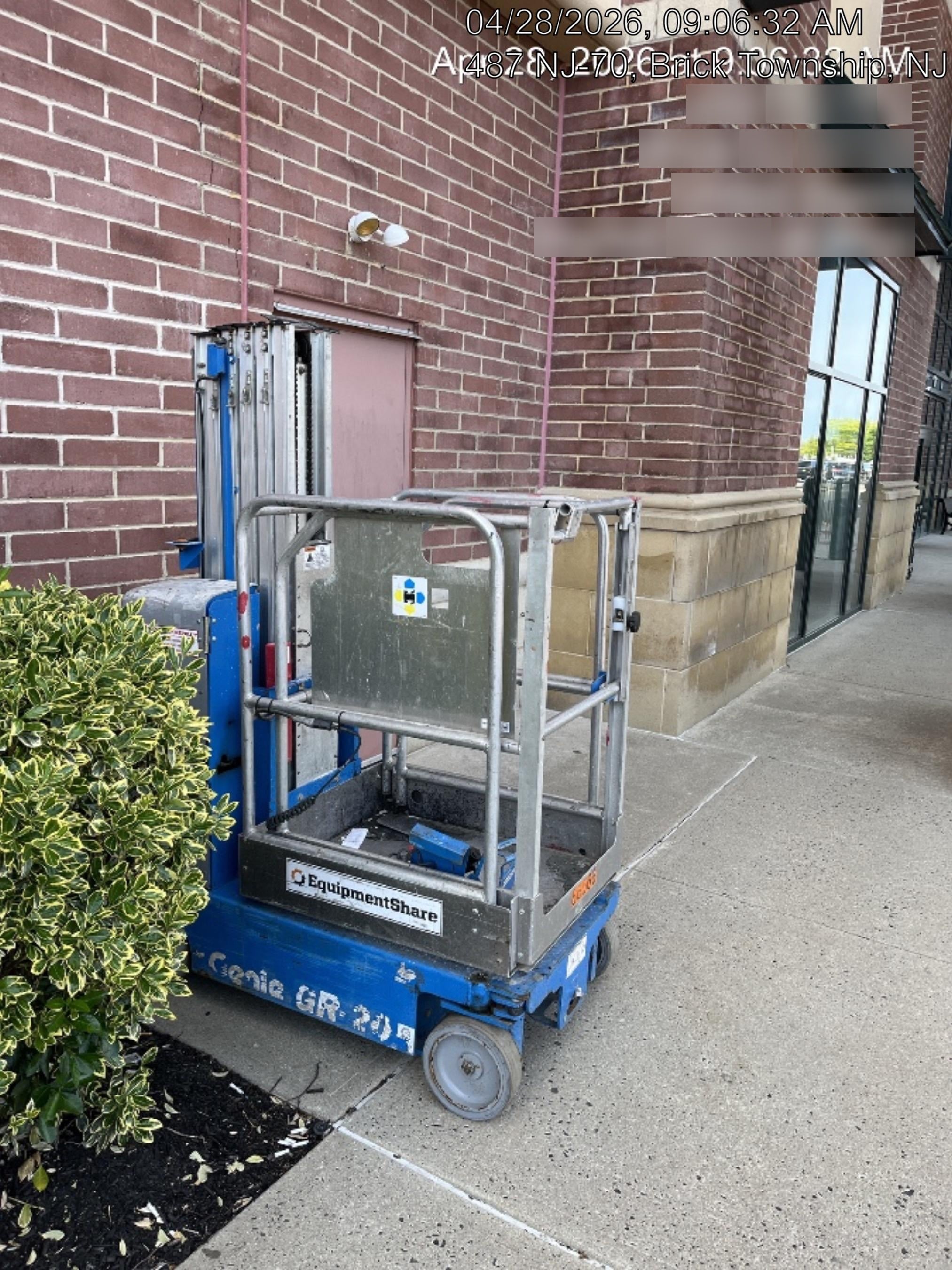 2020 GENIE GR-20