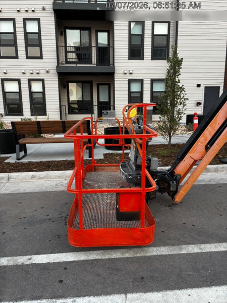 2022 JLG 860SJ
