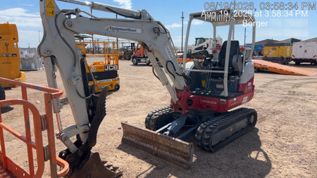 2023 TAKEUCHI TB235-2R
