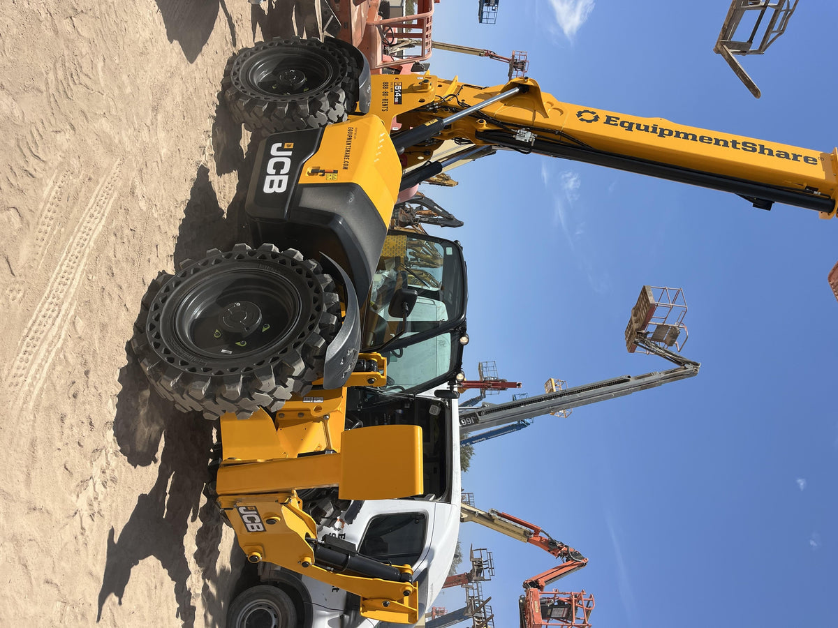 2026 JCB 514-56