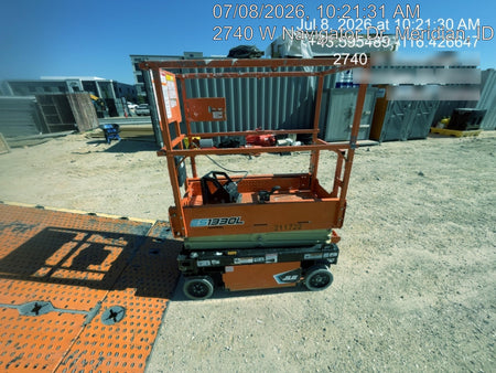 2022 JLG ES1330L
