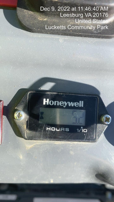 2022 TAKEUCHI TB210R