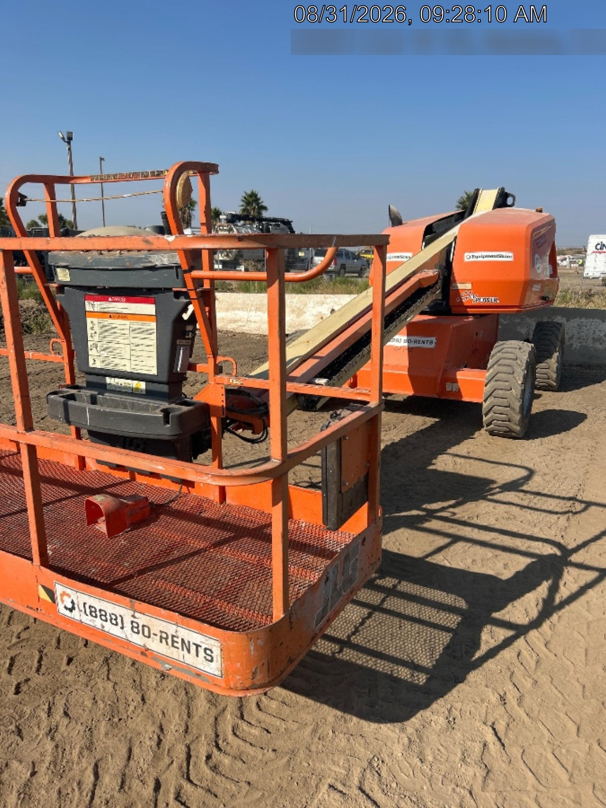 2020 JLG 400S