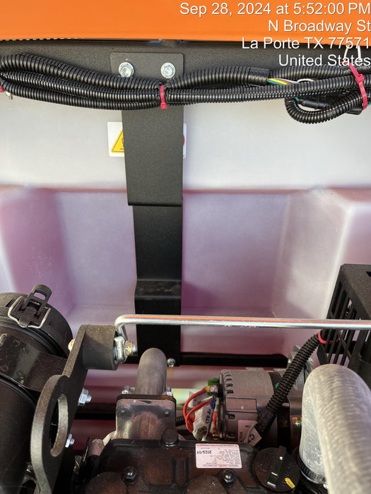 2024 Generac MLTS-4 2.4kW, Mitsu Eng, Analog, LED, Diesel.