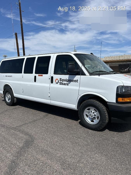 2025 CHEVROLET Express Van - Rental