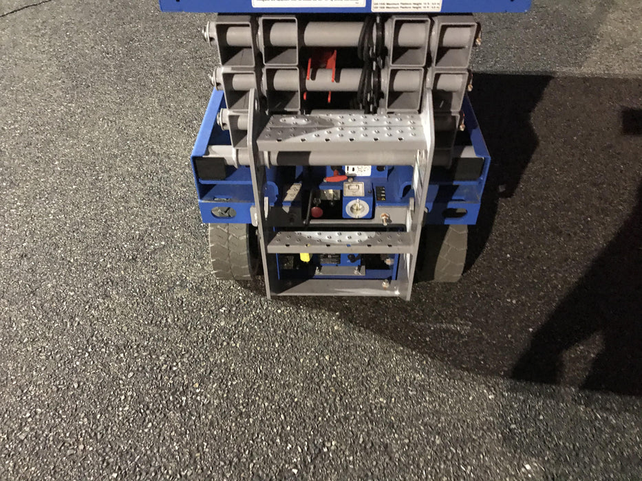 2020 Genie GS-1930 Fixed rails with chain entry gate - Pre A92.20, 800W Inverter