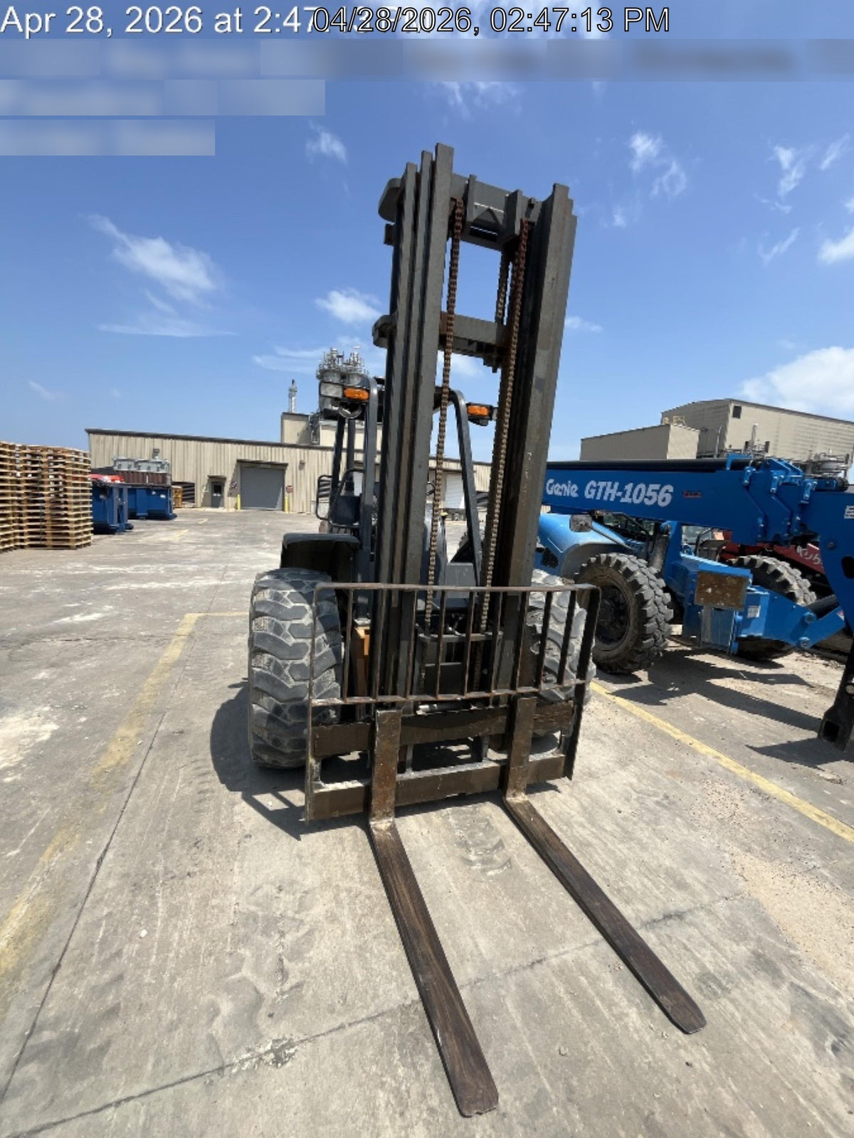 2019 CASE 588H