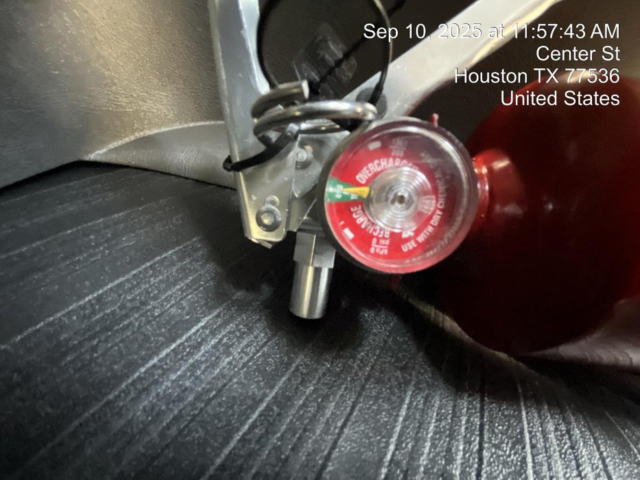 2025 CHEVROLET Express Van - Rental