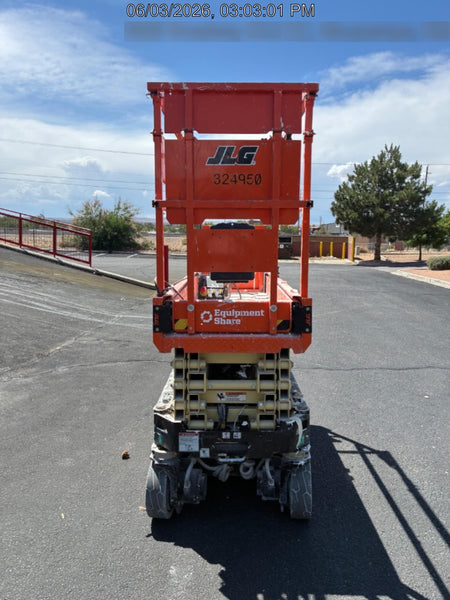 2023 JLG ES1932